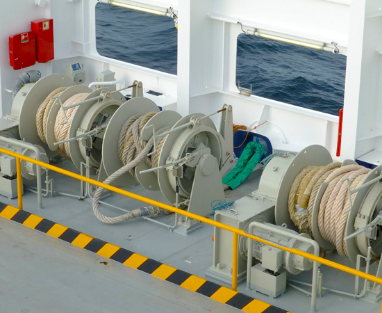 Hydraulics_Boating Hydraulic equipment located on deck of ship