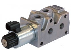 Forestry / Pulp & Paper pump product white background